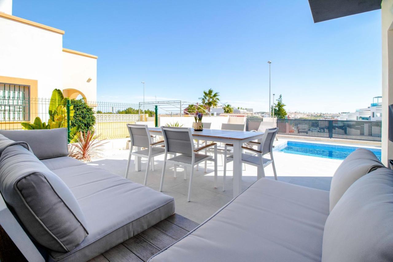 Villa De Lujo Con Piscina Orihuela Exteriör bild